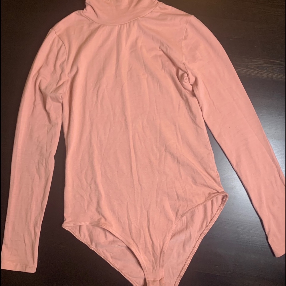 4/$15🛍 MOCK NECK LONG SLEEVE BODYSUIT